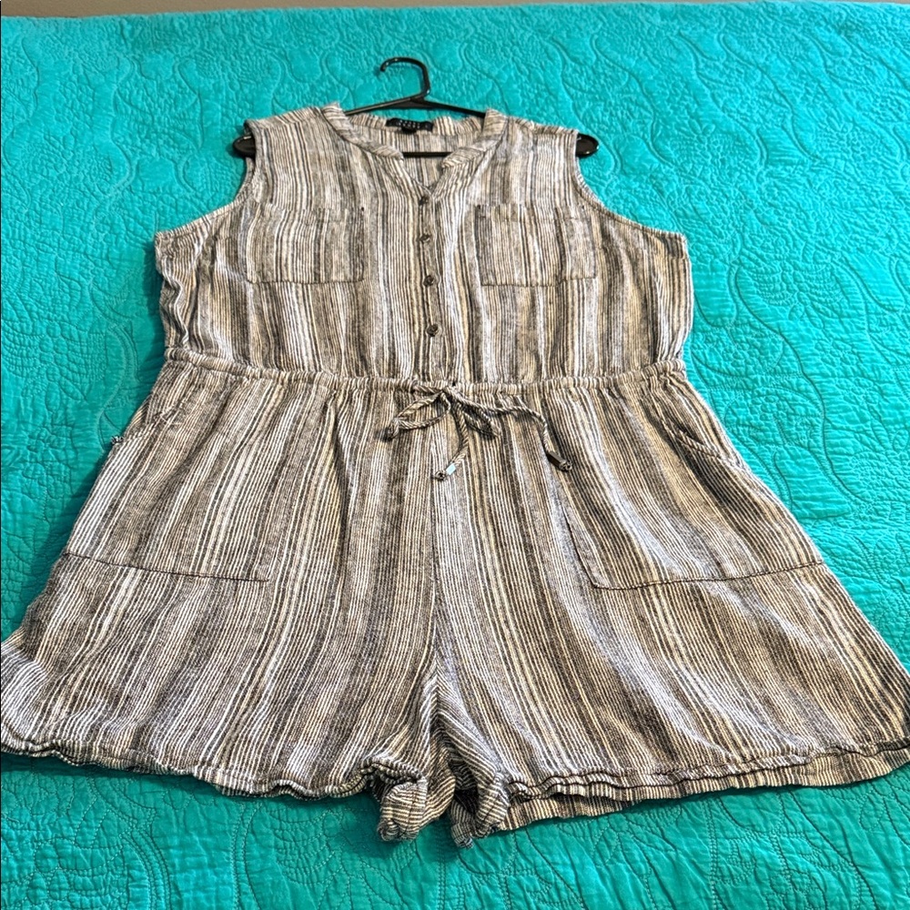 Kelly Renee Striped Sleeveless Romper